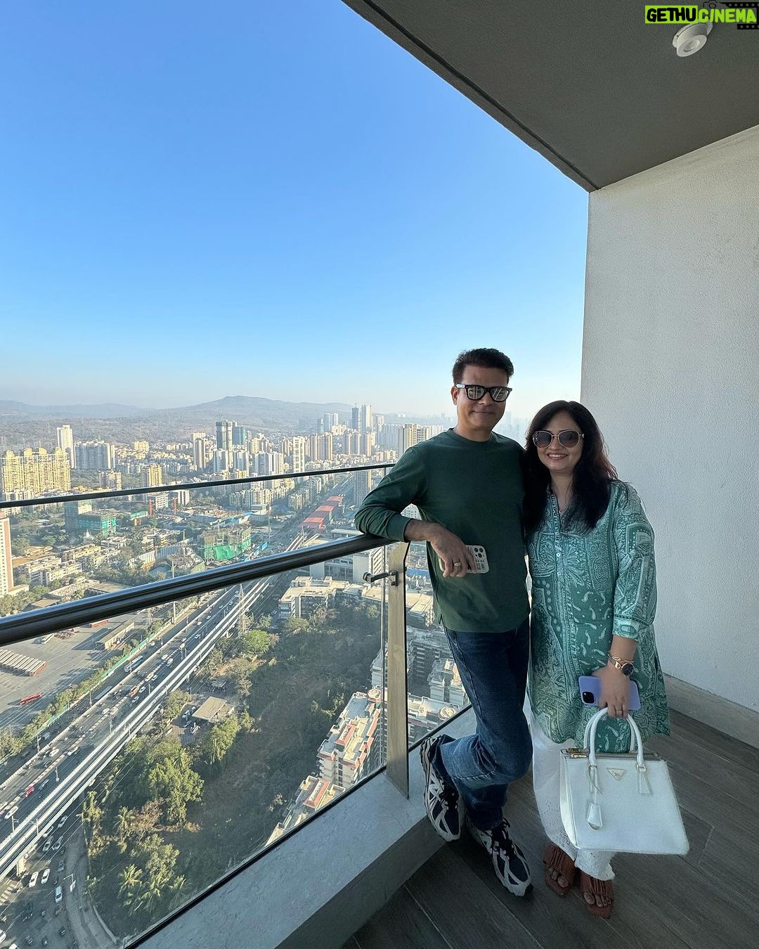 Anushka Sen Instagram - Our New Home🏠 Sen Family 🤍🙏🧿 Another dream come true 🥹