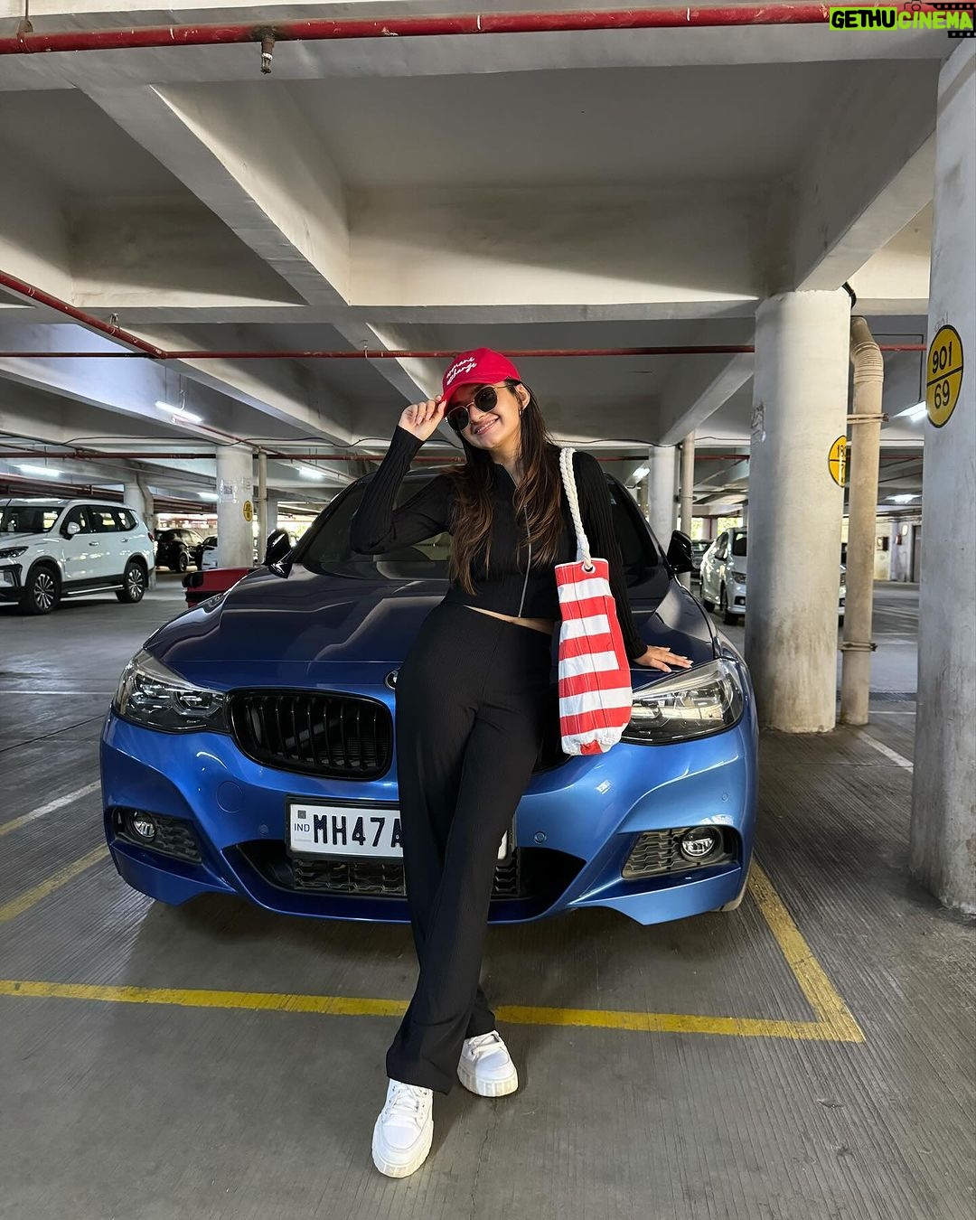 Anushka Sen Instagram - New beginnings π§Ώπ