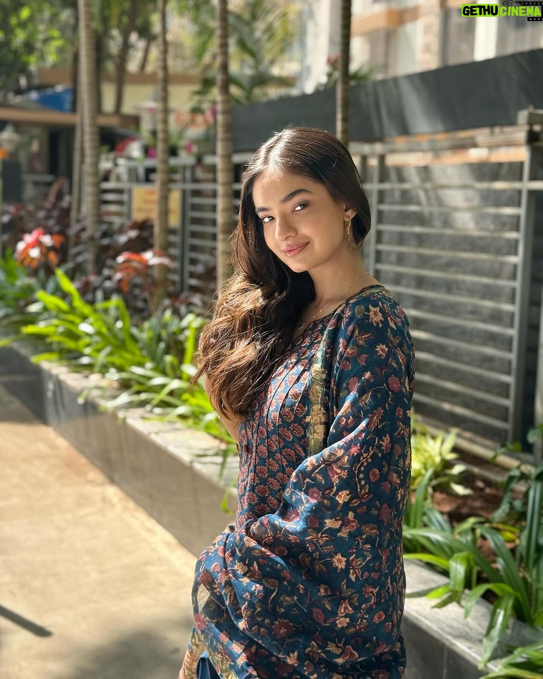 Anushka Sen Instagram - 🤍🤍 . Wearing @jaipuriadaah