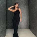 Anushka Sen Instagram - 🖤