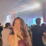 Anushka Sen Instagram – Lollapaloozaaaa 💃🙆‍♀️🤍🫂 #reels #concert