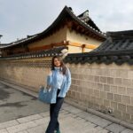 Anushka Sen Instagram - Bluezzz 🧿🥶🫂❄️ Bukchon Hanok Village