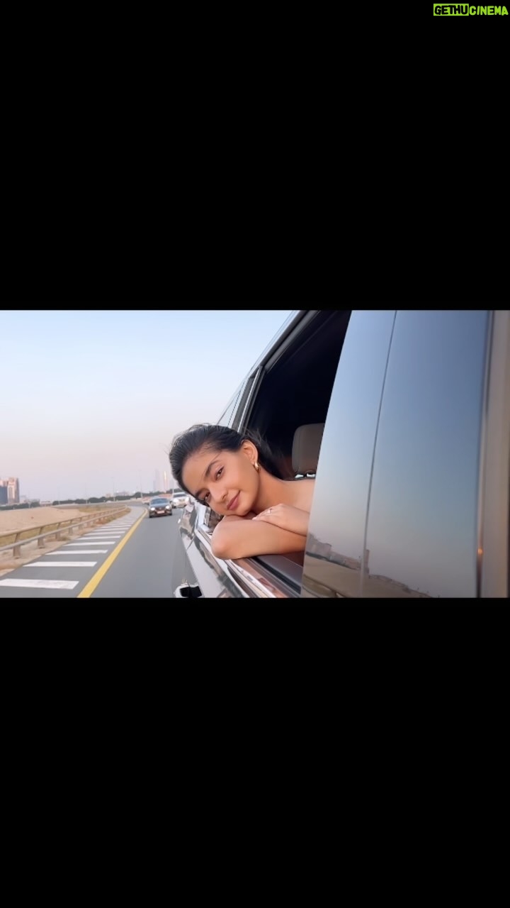 Anushka Sen Instagram - timeless memories 🔆🎥🎼 Dubai, United Arab Emirates