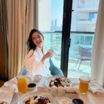 Anushka Sen Instagram - Dubai dayz 🦦