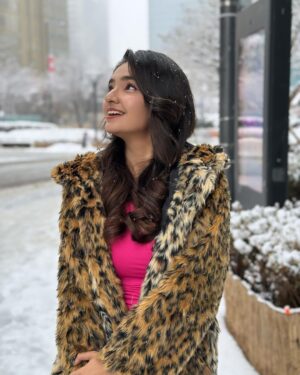 Anushka Sen Instagram - Sen In snowy Seoul 🇰🇷❄️⛄️