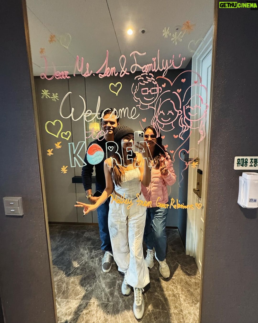 Anushka Sen Instagram - Annyeonghaseyo Seoul 🇰🇷 my second home for new years 🥳💜 Seoul, Korea