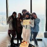 Anushka Sen Instagram - Annyeonghaseyo Seoul 🇰🇷 my second home for new years 🥳💜 Seoul, Korea