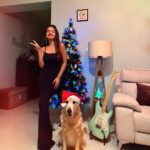 Anushka Sen Instagram - A Merry Christmas from Cindra and Me 🎅🤍🎀🧸🪄🎄
