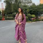 Anushka Sen Instagram - 💜🎀🔆🫶 . Outfit :@shopmulmul