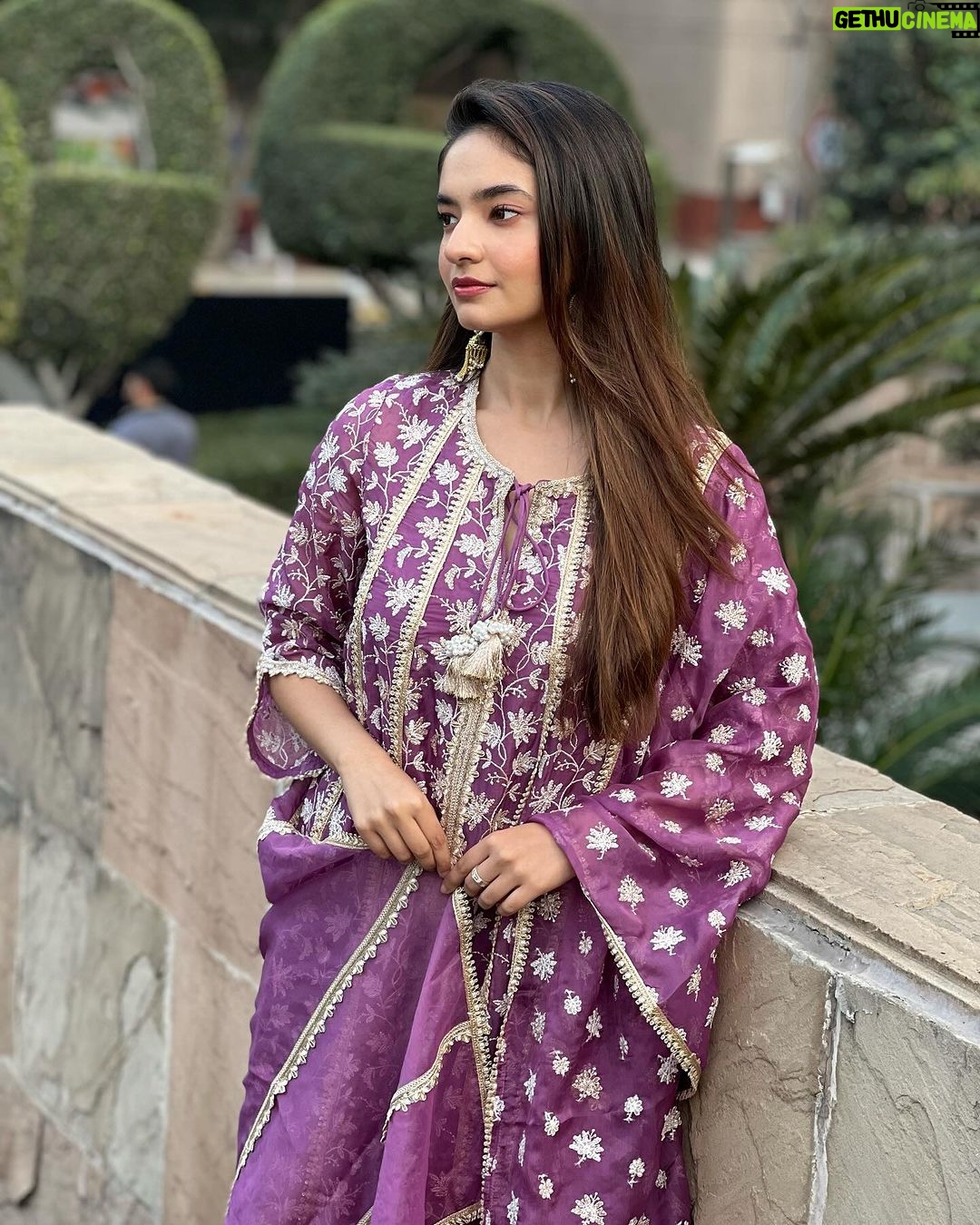 Anushka Sen Instagram - 💜🎀🔆🫶 . Outfit :@shopmulmul