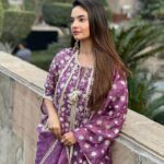 Anushka Sen Instagram - 💜🎀🔆🫶 . Outfit :@shopmulmul