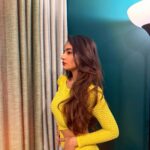 Anushka Sen Instagram - feel your heartbeat’ing with mine 🎀