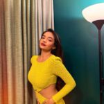 Anushka Sen Instagram - feel your heartbeat’ing with mine 🎀