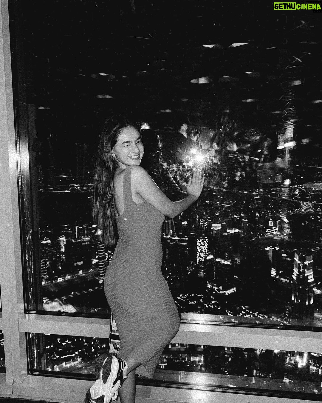 Anushka Sen Instagram - Blackpink 🎀🎥 Dubai, United Arab Emirates