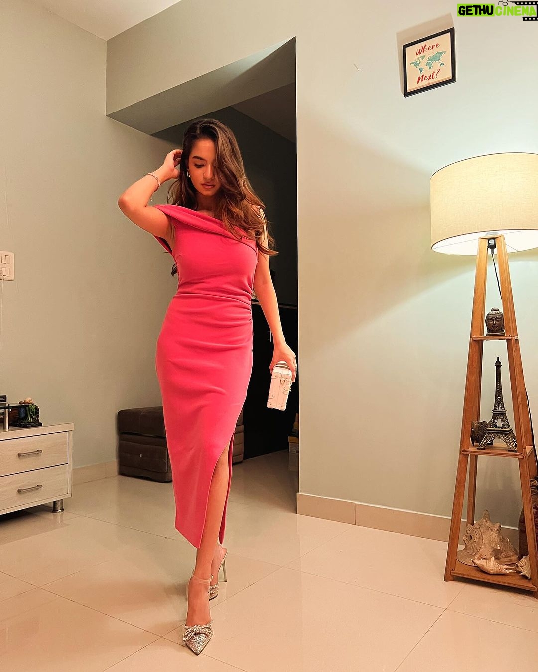 Anushka Sen Instagram - Barbie night 🩷🌸