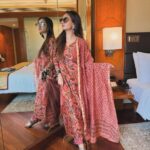 Anushka Sen Instagram – Delhi 🤍✈️✨ 
.
Wearing @jaipuriadaah Delhi, India