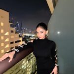 Anushka Sen Instagram - Night in Dubai 🎩 . Wearing @fashionnova Dubai, United Arab Emirates