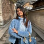 Anushka Sen Instagram - Bluezzz 🧿🥶🫂❄️ Bukchon Hanok Village