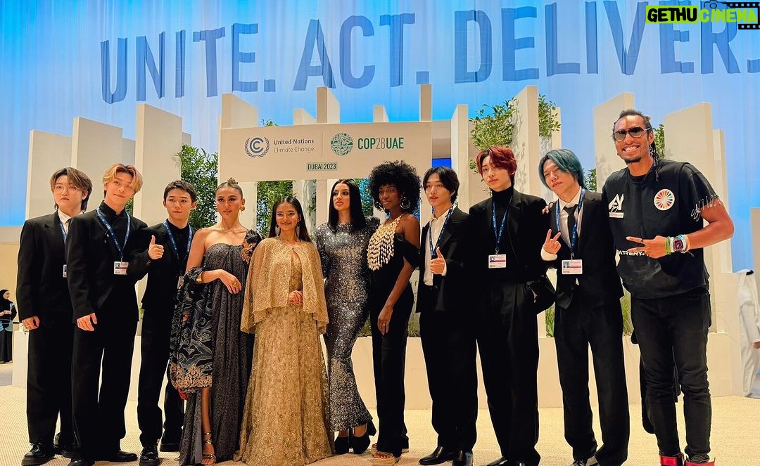 Anushka Sen Instagram - We come together to sing the COP28 UAE anthem “Lasting Legacy” The song shines a light on the urgency of the fight to reverse change and stop nature degradation, supporting climate action for vulnerable and displaced communities around the world in support of @refugees @rescueorg #COP28 #lastinglegacy @cop28uaeofficial Dubai Convention & Exhibition Centre