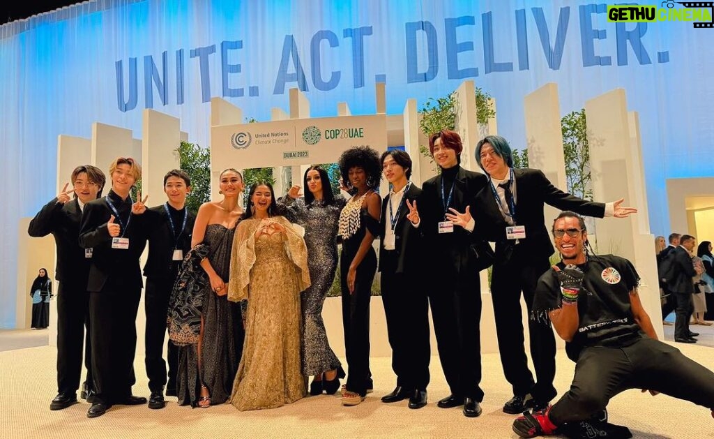 Anushka Sen Instagram - We come together to sing the COP28 UAE anthem “Lasting Legacy” The song shines a light on the urgency of the fight to reverse change and stop nature degradation, supporting climate action for vulnerable and displaced communities around the world in support of @refugees @rescueorg #COP28 #lastinglegacy @cop28uaeofficial Dubai Convention & Exhibition Centre