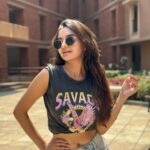 Anushka Sen Instagram - Set pe aafat machate hai 🫶🫡