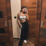 Anushka Sen Instagram - shoot day 🎥🦦 . Wearing @bonkers.corner