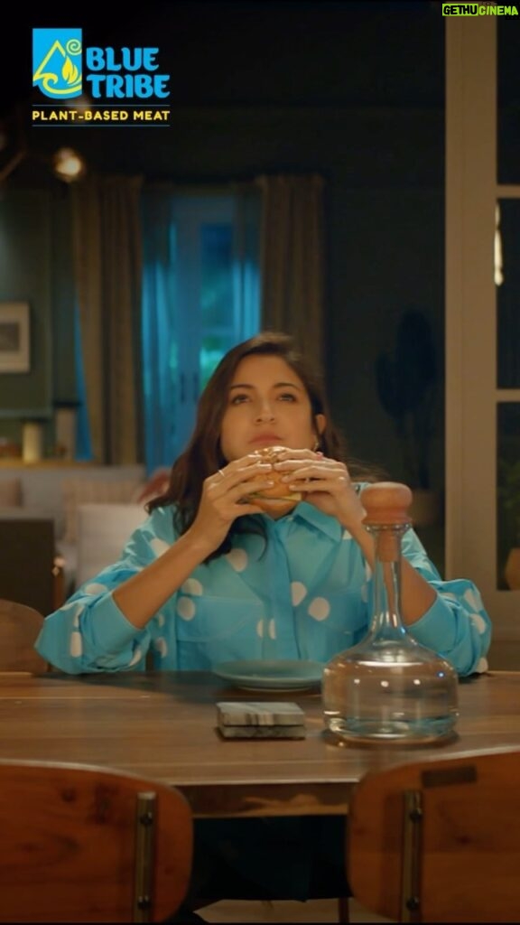 Anushka Sharma Instagram - Blue Tribe’s super-delicious, palate-smashing burger patty is so good that it should be banned! 😆 Join the Banned-wagon. Order the newly launched Blue Tribe Banned Burger Patty now! 💙🌏 . . #NewLaunch #TheBannedBurger #BlueTribeFoods #PlanetFriendlyTribe #PlantBasedMeat #JoinTheBannedWagon