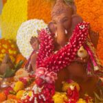 Anushka Sharma Instagram - Happy Ganesh Chaturthi 💛🌺🧡