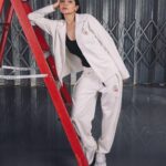 Anushka Sharma Instagram - Boldly black. Effortlessly white. Fiercely PUMA. 🖤🤍@pumaindia Click the link in bio to shop your favourite PUMA styles or visit PUMA.com, App & Stores.