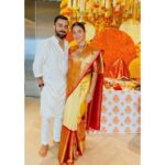 Anushka Sharma Instagram - Happy Ganesh Chaturthi 💛🌺🧡