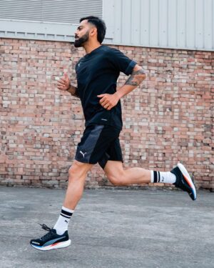Anushka Sharma Instagram - Two PUMAs on the prowl 🏃🏻‍♂️🏃🏻‍♀️ @pumaindia

Shop PUMA’s all-new range of NITRO running shoes ⚡️
Available on PUMA.com, PUMA App & PUMA Stores.
#FueledByNITRO