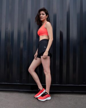 Anushka Sharma Instagram - Two PUMAs on the prowl 🏃🏻‍♂️🏃🏻‍♀️ @pumaindia

Shop PUMA’s all-new range of NITRO running shoes ⚡️
Available on PUMA.com, PUMA App & PUMA Stores.
#FueledByNITRO