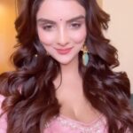 Anveshi Jain Instagram - Hello ! India