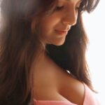 Anveshi Jain Instagram - Ishq aisa …🤞 Mumbai, Maharashtra