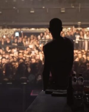 Arón Piper Instagram - THANKU SO MUCH FOR THE LOVE(UK, BRUXELLES, FRANKFURT, BERLIN, WARSAW, PRAHA, WIEN, BUDAPEST) … 🖤🖤🖤LAST LEG OF THE TOUR… CANT WAIT TO SEE U ALL🖤🖤🖤 @adidasoriginals