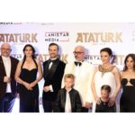 Aras Bulut İynemli Instagram – Bu film 2.5 yıllık bir süreç benim için… Öğretici, zorlu ama zevkli, heyecanlı ve umutlu bir süreçti.
Yola çıkarken dileğim onun varlığına fikirlerine vizyonuna layık olabilmekti. Umarım layık olabilmişimdir. Emeğini kalbini koyan tüm Atatürk Filmi emekçilerine çok teşekkür ediyorum . Sizinle bu yolda yürümek benim için onurdur . Ama en başta üstün zekası , cesareti ve kocaman vatan sevgisiyle ömrünü adayarak bize bu vatanı hediye eden paşam Ulu Önderimiz Mustafa Kemal Atatürk’e  çok teşekkür ederim. Cumhuriyetimizin 100. Yılı kutlu mutlu olsun. 🇹🇷❤️ This movie has been a 2.5-year journey for me… It was an instructive, challenging yet enjoyable, exciting, and hopeful process.
My wish when I started this journey was to be worthy of his existence, his ideas, and his vision. I hope I have been able to be worthy. I am deeply grateful to all the hardworking individuals who put their hearts and souls into the Movie of Atatürk . It is an honour for me to walk this path with all of you.
But, above all, I would like to thank our great leader, Mustafa Kemal Atatürk, who dedicated his life with his extraordinary intelligence, courage, and immense love for our homeland, and gifted us this nation. Happy 100th anniversary of our Republic. 🇹🇷❤️