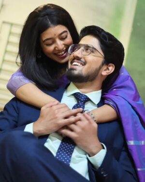 Aratrika Maity Instagram - 💞💝✨

#mithijhora #mon_fri @9.30pm @zeebanglaofficial

Keep watching... 😃