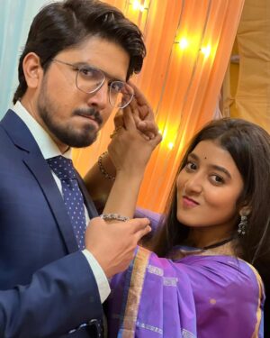 Aratrika Maity Instagram - 'একবার দেখবো' চলতে থাকুক, 
'ট্যাগ করো' চলতে থাকুক, 
একসাথে comments পড়া চলতে থাকুক, 
আর সকলের ভালোবাসায় মুড়ে থাকুক শৌর্য্য/সপ্তর্ষী... 
আমাদের বন্ধুত্ব অটুট থাকুক..... 
শুভ জন্মদিন 🤗❤️