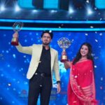Aratrika Maity Instagram - Winner! 🥳🤗💃❤️ Thank you @zeebanglaofficial 🙏❤️ #dadagiri #MithiJhora #raishourya