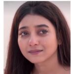Aratrika Maity Instagram - 🥺আমি কোন মহান মানুষও নই ।💔🌻আমি সাধারণ ঘরের মেয়ে ছিলাম তাই আছি . . #explorepage #explore #viral #trending #indianfood #instagram #love #reels #repost #sadsongs