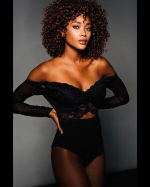 Ariel D. King Instagram - @johnasutton N.O.S.T.A.L.G.I.A

#nostalgia  #budoir #inspiration #fashion