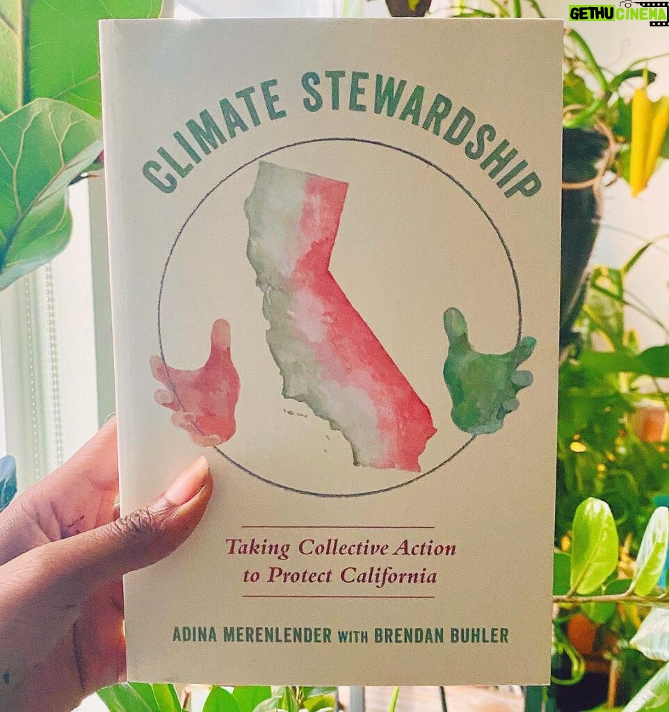 Ariel D. King Instagram - Striking Serving Learning @amerenlender #climatechange #climateaction #climatestewards Los Angeles, California