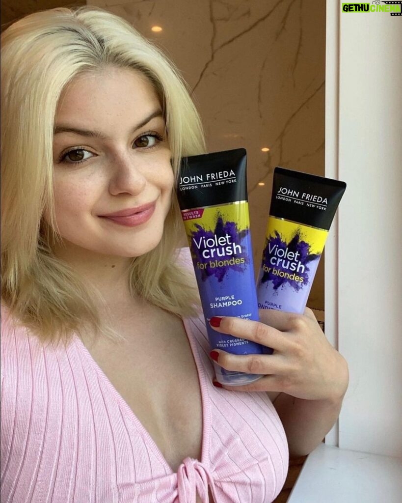 Ariel Winter Instagram - #ad Blondes have more fun😉 + also require more maintenance. The @johnfriedaus Violet Crush Shampoo + Conditioner is my at-home go-to to keep this summertime blonde fresh and bright since I can't get into the salon as much🥺! Check it out at @target 😍#ForHairThatDemandsAttention #BringOnTheBlonde Los Angeles, California