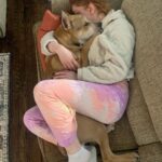 Ariel Winter Instagram - this is what time to yourself looks like as a dog mom me: I’m gonna take a quick nap dogs: yay we’re gonna take a quick nap #dogsofinstagram