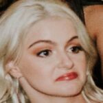 Ariel Winter Instagram - 😒 Saw this candid of me and decided it needed to be meme’d. Make it good meme lords! Tag me 😅 Caption lords in the comments welcome too 👀 #memes