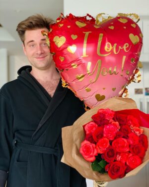 Ariel Winter Instagram - Happy 26th to the most special man that gives me alllllllll the feels allllllllllll the time😍 I love you. I am beyond grateful for you. I feel incredibly lucky to spend each day together enjoying the great days and working through the tough days that we can’t go at alone. You’ve been my safe space and guiding light through all of the tough days this past year— thankful doesn’t even begin to describe how I feel❤️ Obviously you are ridiculously handsome, but how ridiculously caring, smart, funny, empathetic, kind, talented and devoted you are to who and what you love is the most attractive. Thank you for being YOU— the amazing man you are to me + 🐶🐶🐶🐶🐶❤️ Poohexers for life! 🎉 #twentysexy @labenward