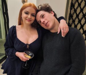 Ariel Winter Instagram - I can see how this looks but Ty is alive and well I PROMISE😂❤️ He’ll definitely be there for the next one 😉🎉 #modernfamily
