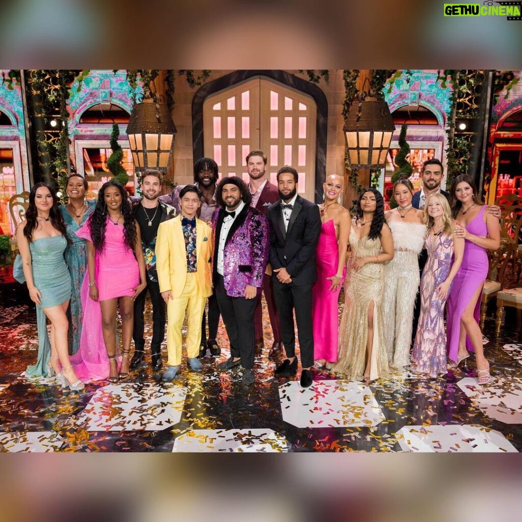Arisa Cox Instagram - Shout out and DEEP LOVE AND APPRECIATION to every one of our Houseguests who made must-see TV every week and left it all on the dance floor all season 🔥🔥🔥 #BBCAN11 @bigbrotherca @globaltv @lisawilliamsstyle