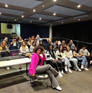 Arisa Cox Instagram - Casting #BBCAN12 is a VIBE! Had to pop up to remind you that the casting deadline for our new season is coming up FAST… so now is the time to stop procrastinating and get your audition in! We’re looking for originals, for fearless players, for unique, strong personalities ready to sign up for the adventure of their lives! Deadline Nov 15! Deets at bigbrothercanada.ca @bigbrotherca @kassting @lisawilliamsstyle