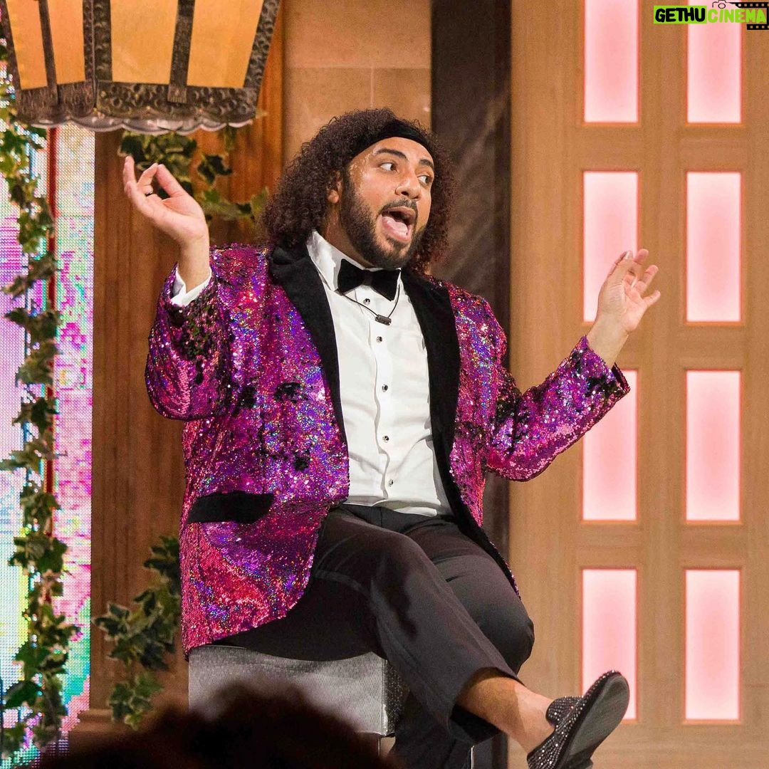 Arisa Cox Instagram - Daniel!!!!!! #BBCAN11 What an unlikely journey, what a unique player, beloved by all in one of the wildest and most cutthroat seasons we’ve ever seen! A true gamer and DR King, he positioned himself between massive threats and bigger targets, deftly laughing through the game by staying flexible, clever, and most importantly, lovable. The last surviving member of The Crown, protected almost the entire time, he played hard until he could no longer. Final 3 baby!!!! @danfizpat @bigbrotherca @lisawilliamsstyle @joanna_bell_photographic_art @go_unitphoto @unitphotog